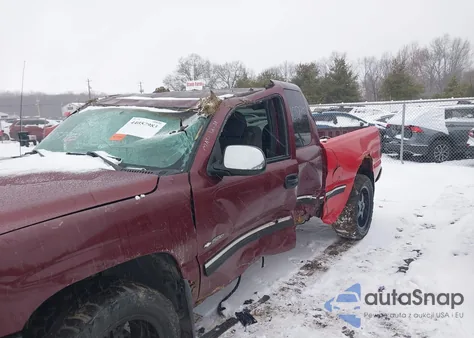 2002 Chevrolet Silverado 1500 Ls from USA, damaged, VIN 2GCEK19T521282582